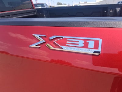 2025 GMC Sierra SLT