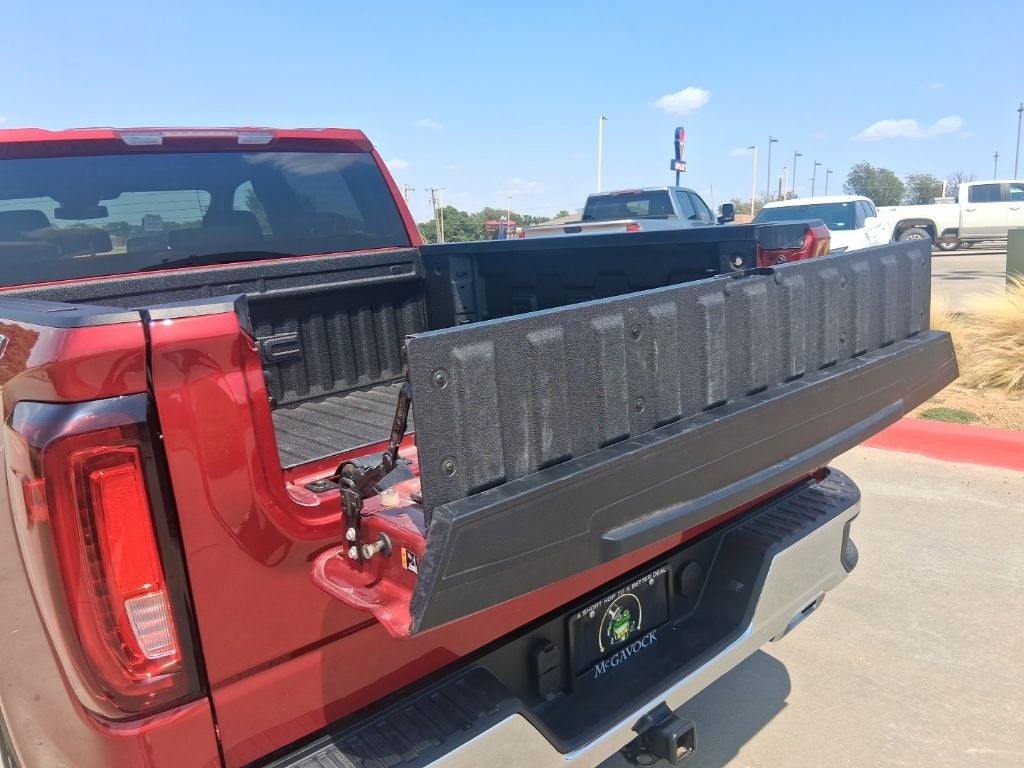 2025 GMC Sierra SLT