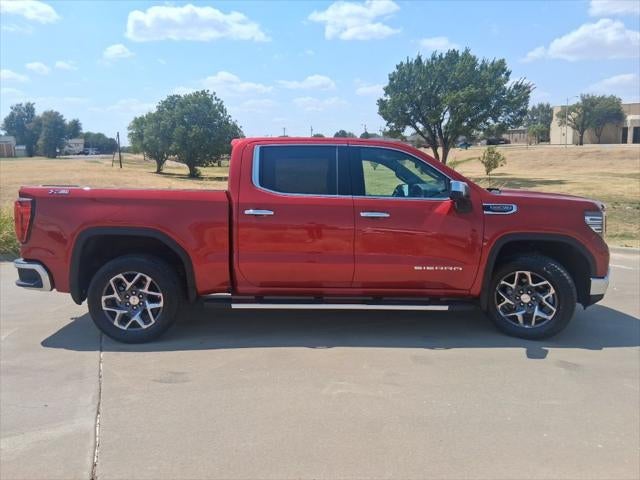 2025 GMC Sierra SLT