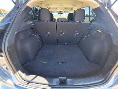 2025 Nissan Kicks Play S