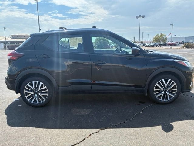 2022 Nissan Kicks SV