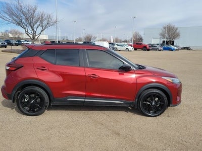 2024 Nissan Kicks SR