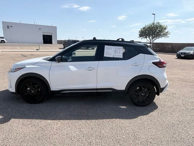 2024 Nissan Kicks SR