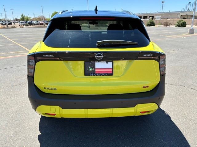 2025 Nissan Kicks SR