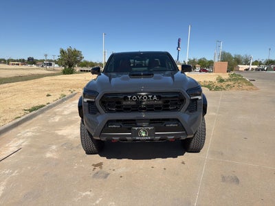 2026 Toyota Tacoma i-FORCE MAX TRD Pro