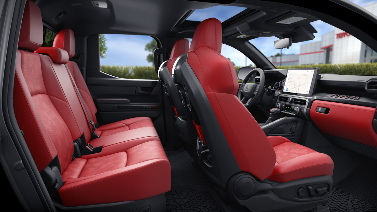 2026 Toyota Tacoma i-FORCE MAX TRD Pro