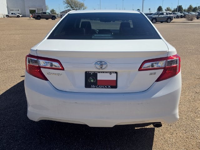 2014 Toyota Camry SE