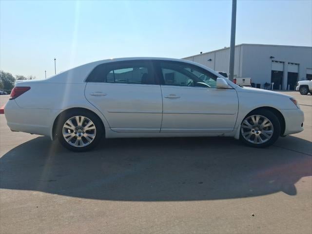 2009 Toyota AVALON XLS