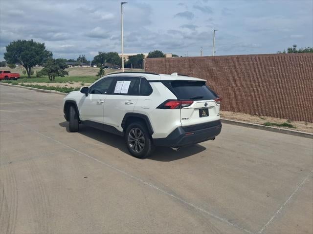 2022 Toyota RAV4 Hybrid XLE Premium