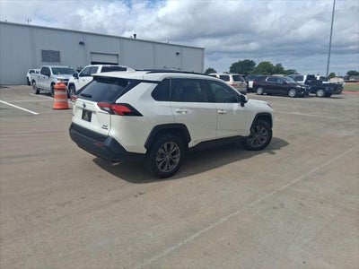 2022 Toyota RAV4 Hybrid XLE Premium