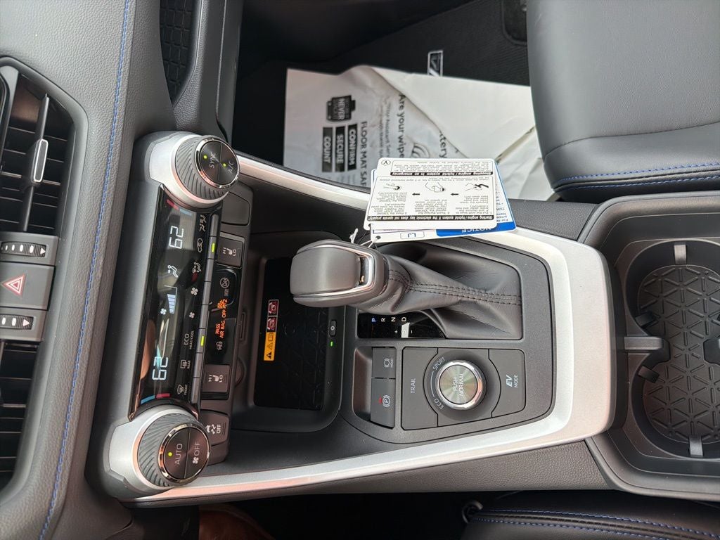 2025 Toyota RAV4 Hybrid Hybrid XSE