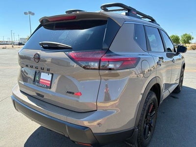 2025 Nissan Rogue Rock Creek