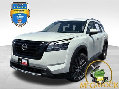 2024 Nissan Pathfinder SL