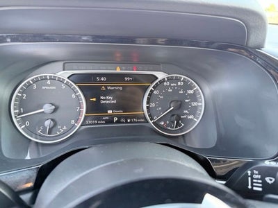 2024 Nissan Pathfinder SL