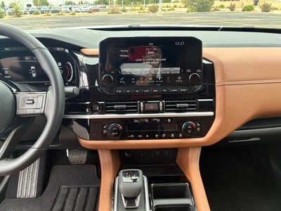 2023 Nissan Pathfinder Platinum