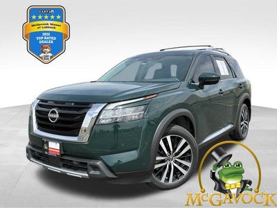 2023 Nissan Pathfinder Platinum