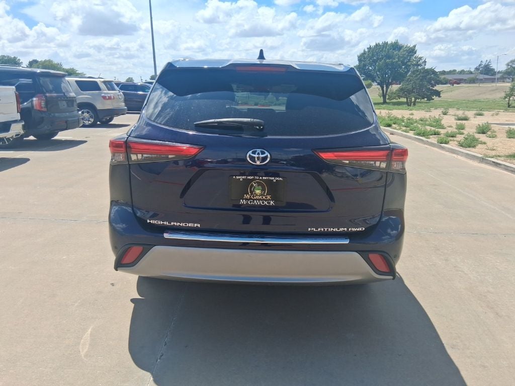 2021 Toyota HIGHLANDER Platinum