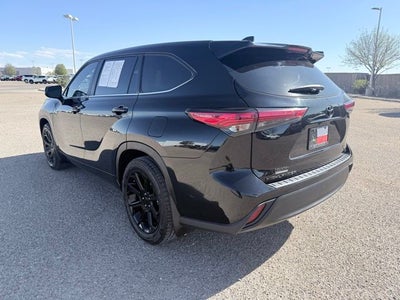 2023 Toyota Highlander LE