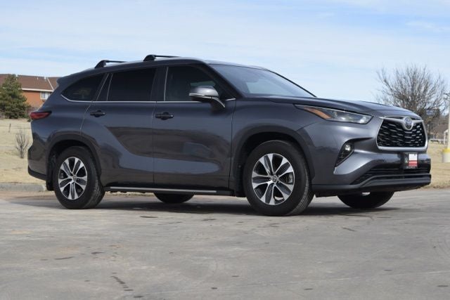 2023 Toyota HIGHLANDER L