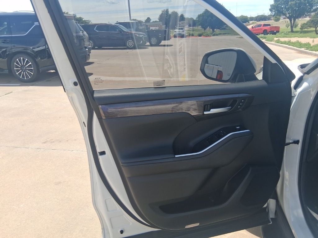 2021 Toyota HIGHLANDER HYBRD Limited
