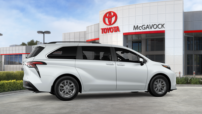 2026 Toyota Sienna XLE