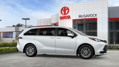 2026 Toyota Sienna XLE