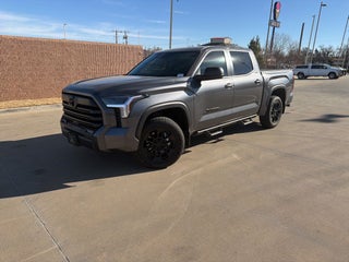 2024 Toyota TUNDRA 4X4 SR5