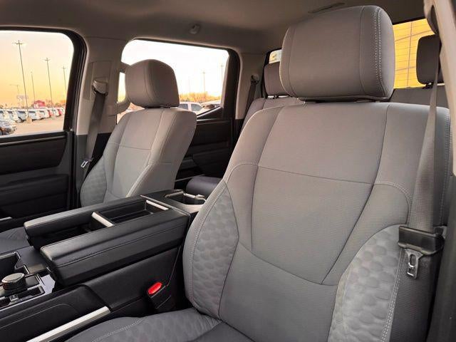 2023 Toyota TUNDRA 4X4 SR5