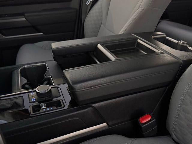 2023 Toyota TUNDRA 4X4 SR5