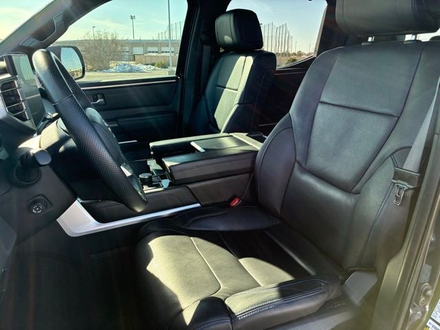 2023 Toyota Tundra Platinum