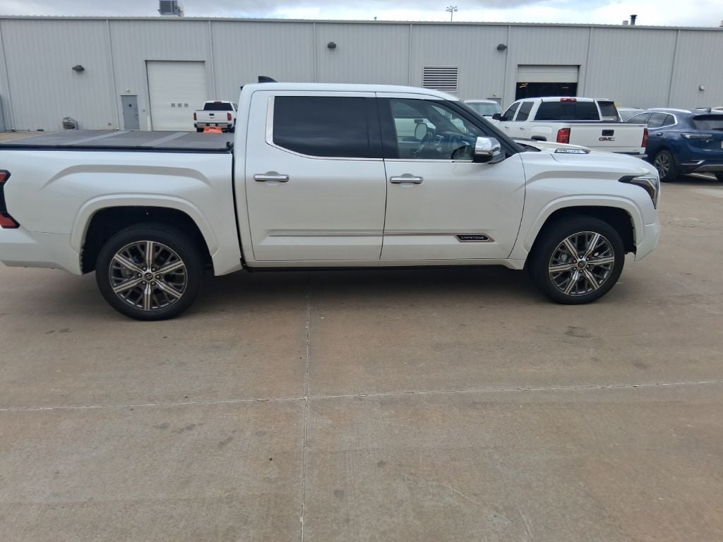 2023 Toyota TUNDRA HV 4X4 Capstone