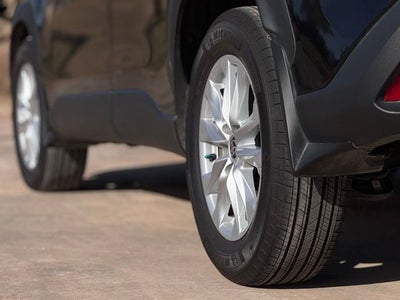 2025 Toyota Corolla Cross LE