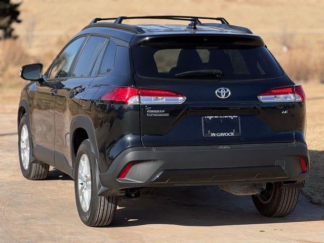 2025 Toyota Corolla Cross LE