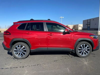 2024 Toyota Corolla Cross XLE