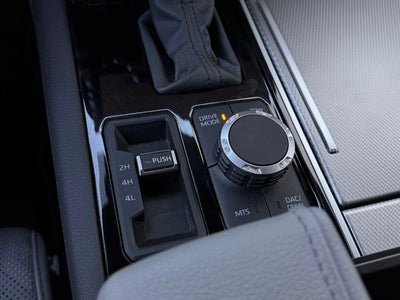 2025 Toyota SEQUOIA 4WD SR5