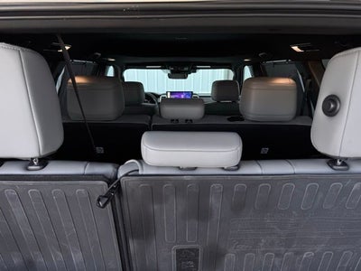 2025 Toyota SEQUOIA 4WD SR5