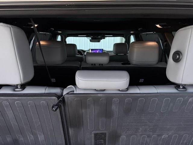 2025 Toyota SEQUOIA 4WD SR5