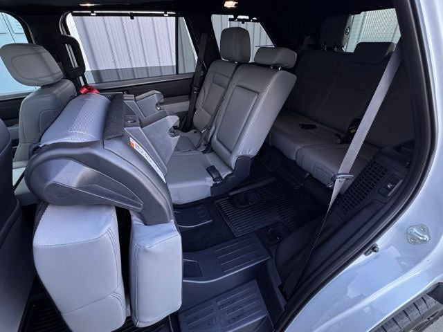 2025 Toyota SEQUOIA 4WD SR5