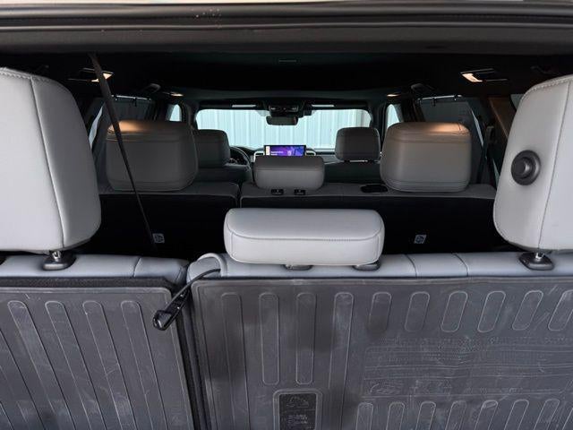 2025 Toyota SEQUOIA 4WD SR5