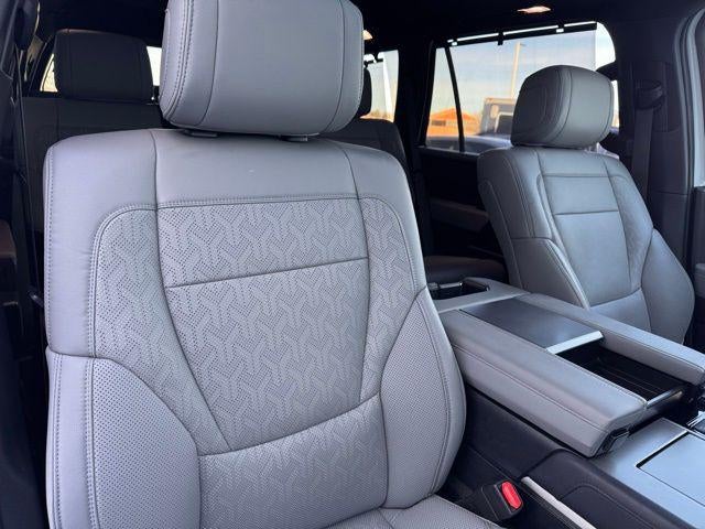 2025 Toyota SEQUOIA 4WD SR5