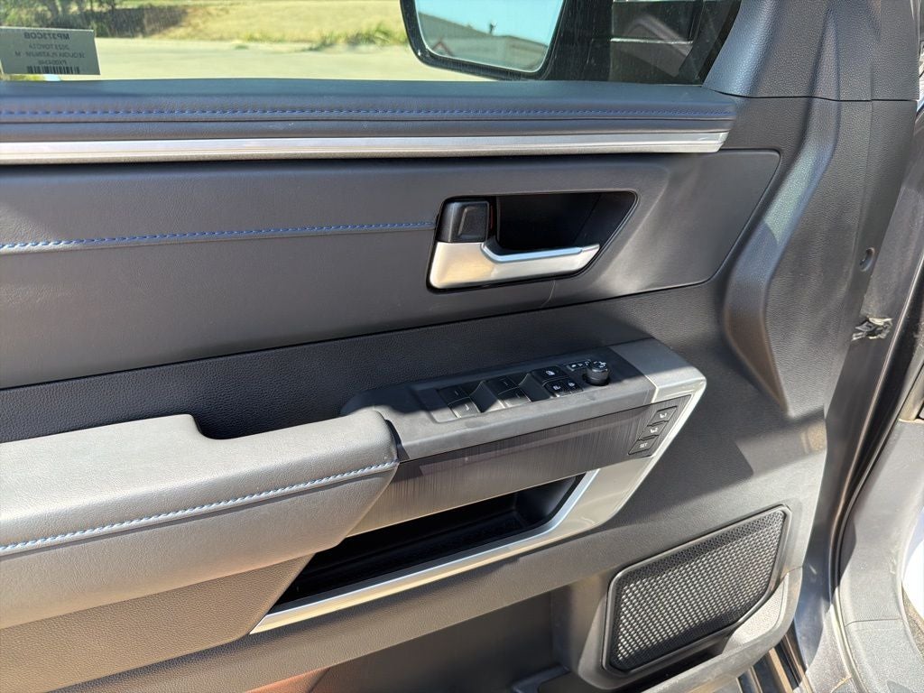 2023 Toyota SEQUOIA 4WD Platinum