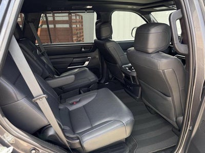 2023 Toyota SEQUOIA 4WD Platinum