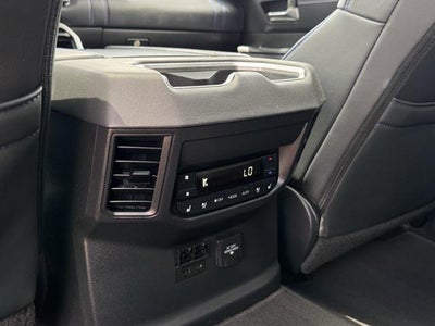 2023 Toyota SEQUOIA 4WD Platinum