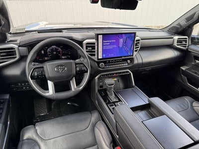 2023 Toyota SEQUOIA 4WD Platinum