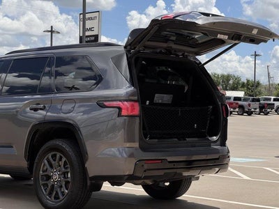 2023 Toyota SEQUOIA 4WD Platinum