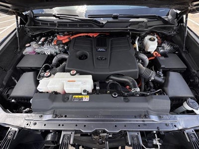 2023 Toyota SEQUOIA 4WD Platinum