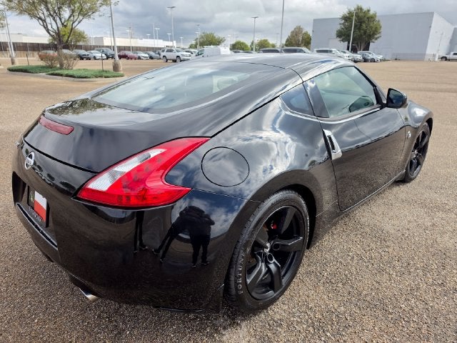 2010 Nissan 370Z Base