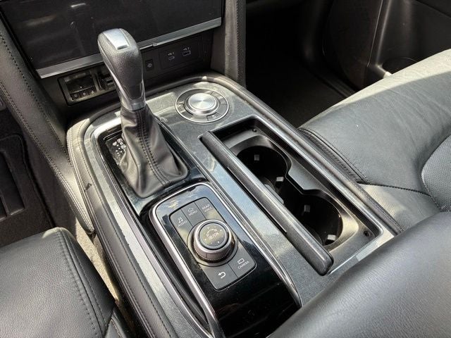 2022 Nissan Armada SL