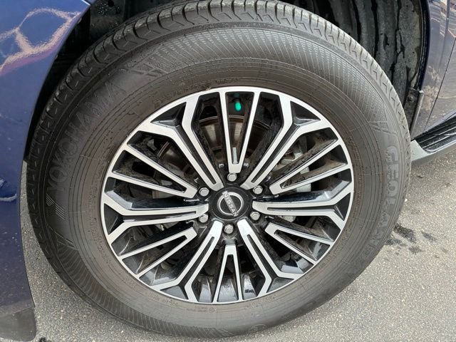 2025 Nissan Armada SL