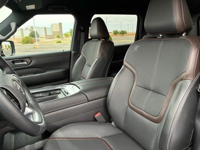 2025 Nissan Armada SL